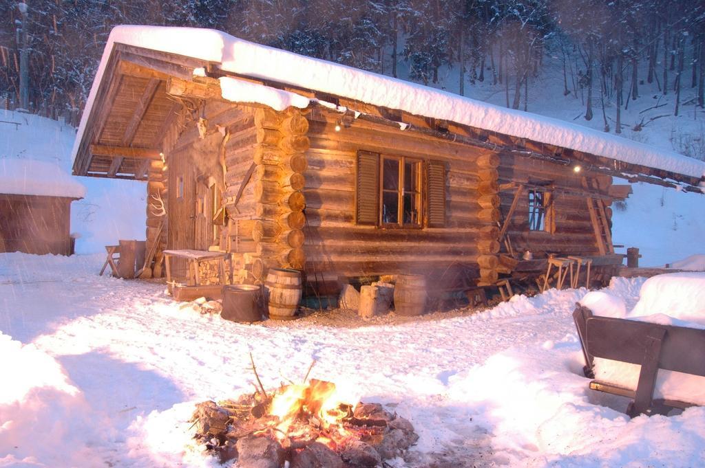 Hotel Gut Brandlhof Saalfelden Bagian luar foto